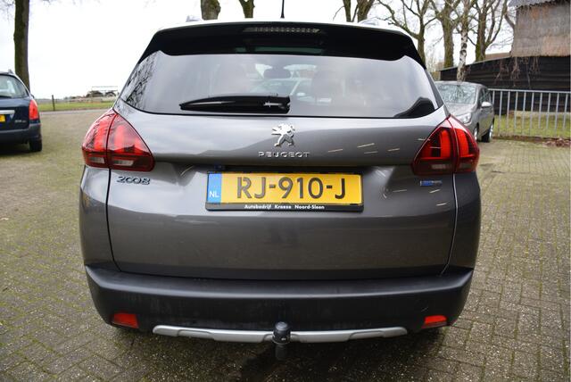 Peugeot 2008 1.2 PureTech Allure Panorama dak Trekhaak Clima Navi Camera