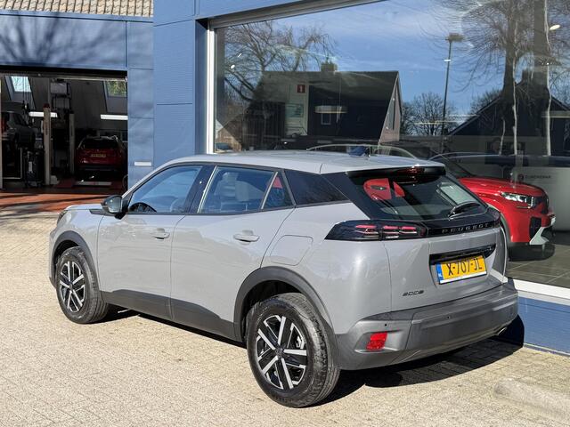 Peugeot 2008 1.2 Turbo 100 PK Active | Facelift model | Navigatie | HD Camera | Parkeersensoren Achter | Cruise Control | Climate control | LED verlichting | DAB | Apple Carplay/ Android auto | Hoge Zitpositie |