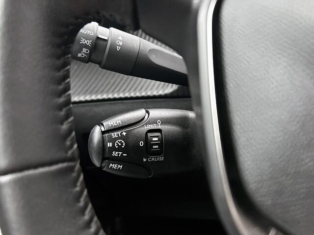 Peugeot 2008 100 pk Allure | Rijklaar | Stoelverwarming | Navigatie | Camera |