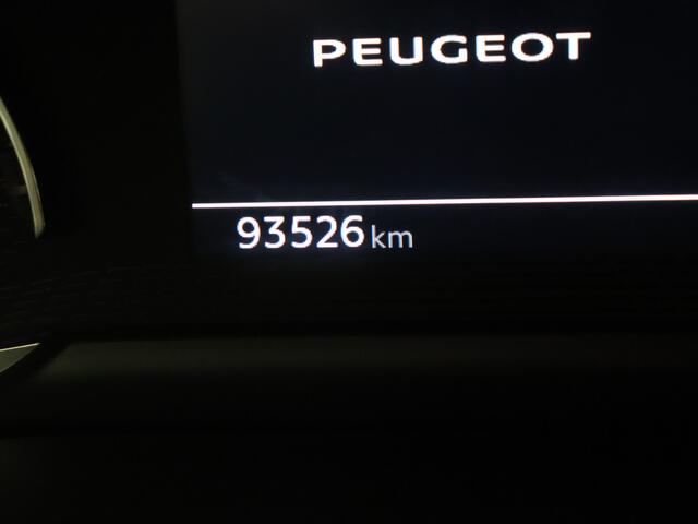 Peugeot 2008 1.2 PureTech Active | Parkeerhulp | Navigatie | Carplay |