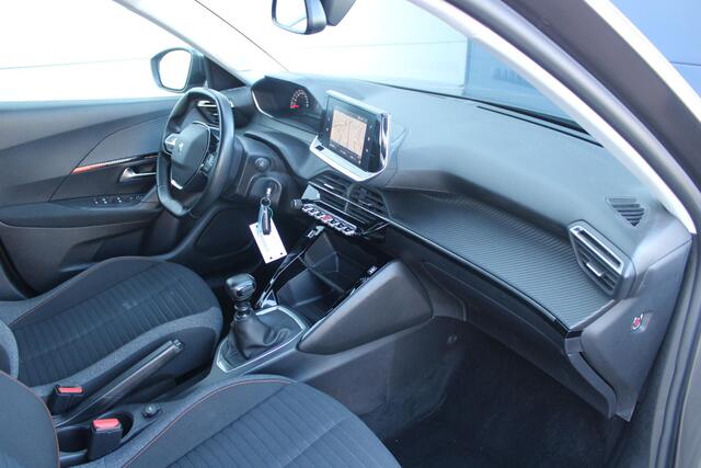Peugeot 2008 1.2 PureTech Active Airco Navi Carplay 35.198km Nieuwstaat