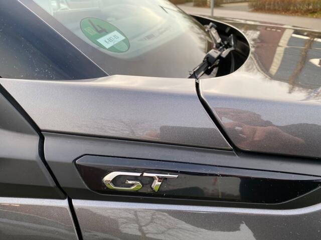 Peugeot 2008 1.2 PURETECH GT