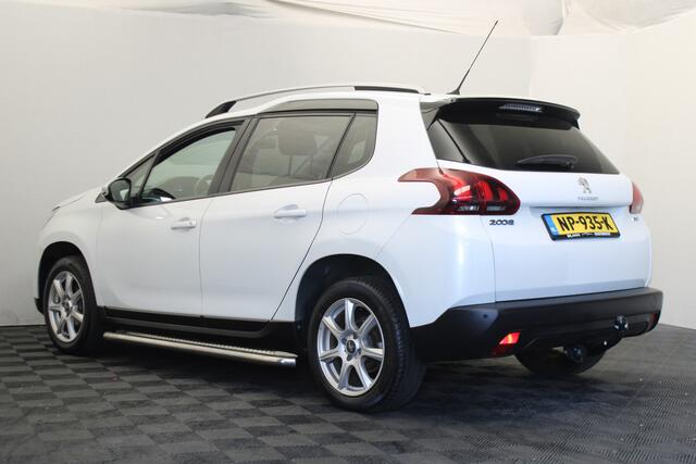 Peugeot 2008 1.2 PureTech Blue Lion |Pano|Navi|Trekhaak|