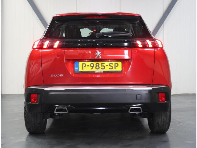 Peugeot 2008 130PK Active Pack | AppleCarPlay/AndroidAuto | Armsteun | Camera | Navigatie | Climate Control | Cruise Control | DAB Radio | LED | AUTOMAAT | LMV | Isofix | Parkeersensoren |