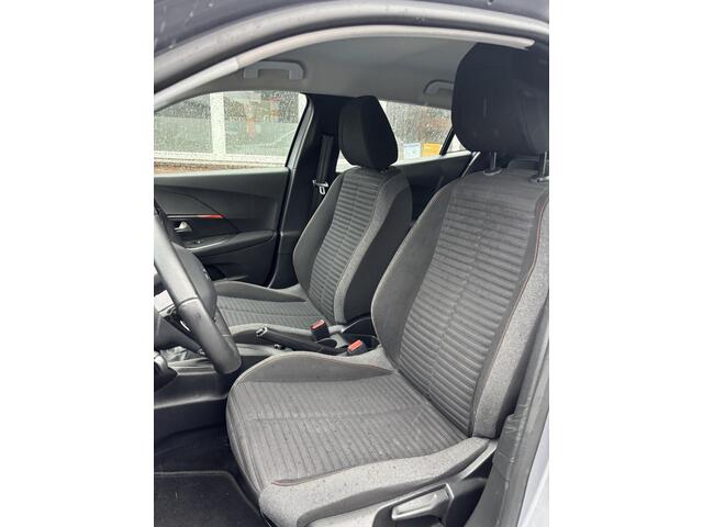 Peugeot 2008 1.2 PureTech Active Pack