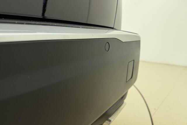 Peugeot 2008 1.2 PureTech Allure Pack 130 PK | Handgeschakeld | Camera | Parkeersensor | Cruise Control | Touchscreen | Mirror screen | Licht Metalen Velgen | 1e eigenaar