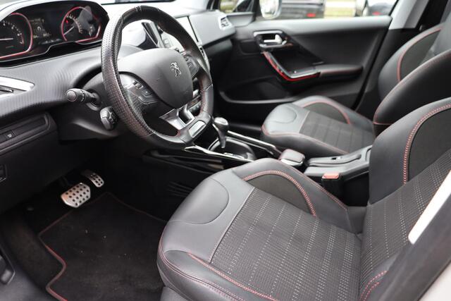 Peugeot 2008 1.2 PureTech GT-Line TREKHAAK HALF-LEER CARPLAY DAB CAMERA CRUISE CLIMA NAVI PDC 17''LMV