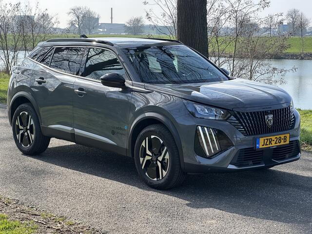 Peugeot 2008 1.2 Hybrid 136 Allure | Stoelverwarming | Adaptieve cruise control | Automaat | Camera