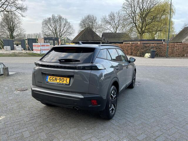 Peugeot 2008 1.2 PureTech 100 Allure