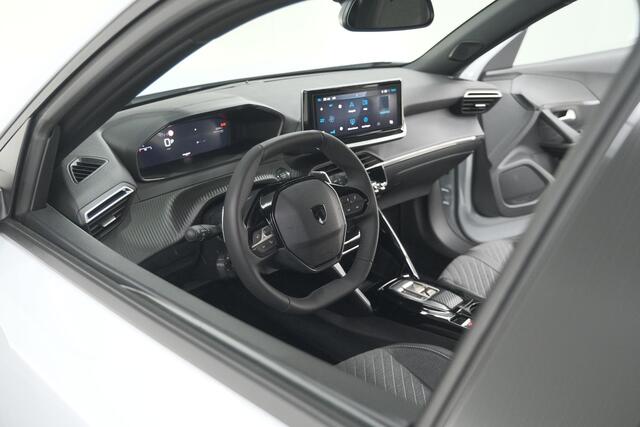 Peugeot 2008 1.2 Hybrid 145 Allure | 360 Camera | Adaptieve Cruise Control | Dodehoekdetectie | Apple Carplay