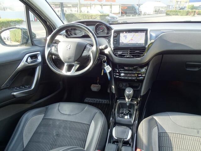 Peugeot 2008 1.2 PT ALLURE -Automaat-110 Pk-Navi-Clima-Cruise-Pdc-Blth-Leer-Pano