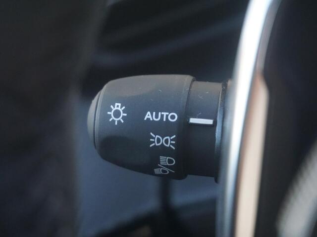 Peugeot 2008 1.2 Hybrid 145 Allure 360 Camera