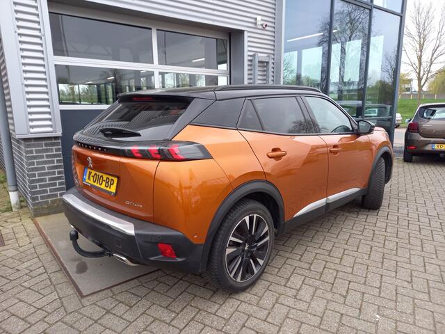 Peugeot 2008 1.2 130PK PureTech GT-Line - CAMERA - TREKHAAK - 3D COCKPIT - CARPLAY / ANDROID - LED - NL AUTO