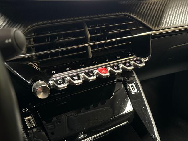 Peugeot 2008 1.2 PureTech Allure Sport 131Pk Automaat (VIRTUAL COCKPIT, APPLE CARPLAY, GROOT NAVI, KEYLESS, LEDER, SPORTSTOELEN, 360 CAMERA, GETINT GLAS, LM VELGEN, NIEUWE APK, NIEUWSTAAT)