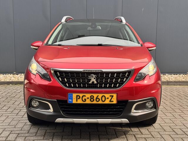Peugeot 2008 1.2 PureTech Allure | Panoramadak | Trekhaak | Cruise Control | Apple carplay