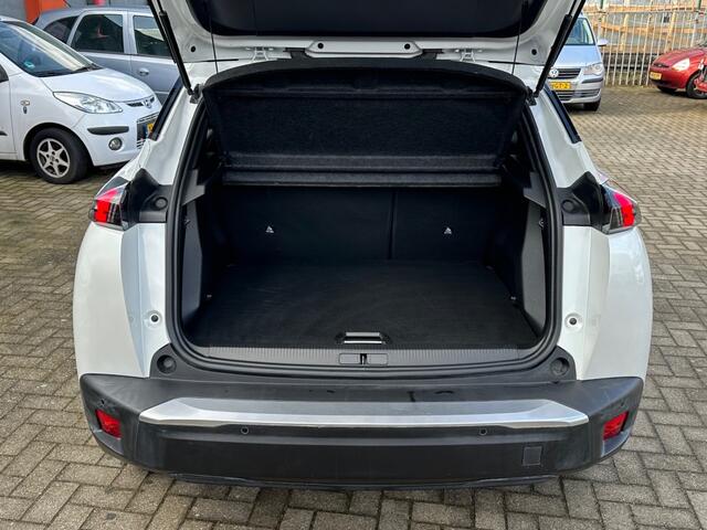 Peugeot 2008 EV Allure 50 KWH Navi Clima Cruise Camera