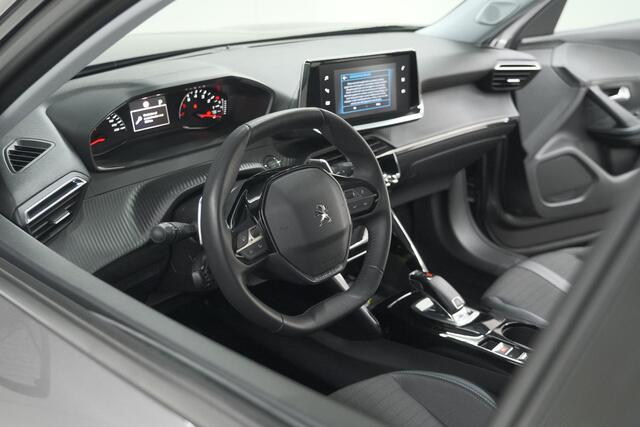 Peugeot 2008 PureTech 130 EAT8 Allure Pack | Trekhaak | Camera | Navigatie | Parkeersensoren