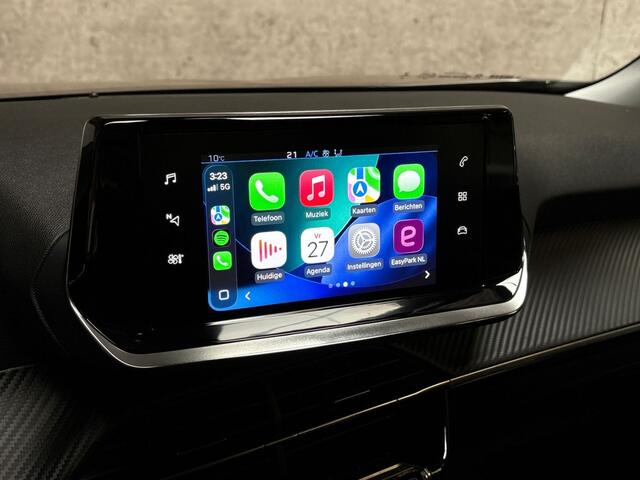 Peugeot 2008 1.2 PureTech Sport (APPLE CARPLAY, NAVIGATIE, PARKEERSENSOREN, SPORTSTOELEN, CRUISE, LANE ASSIST, NIEUWE APK, NIEUWSTAAT)