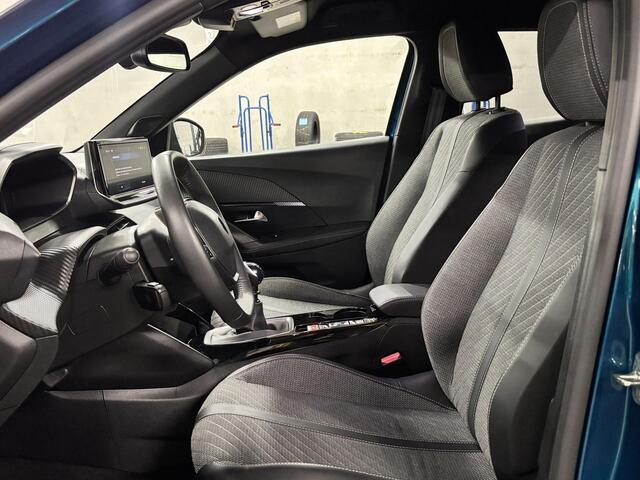 Peugeot 2008 Allure Pack 1.2 Turbo 100pk | 360° CAMERA | STOELVERW. | KEYLESS ENTRY | ADAPTIVE CRUISE | DODEHOEKBEW. | NAVI | GRIPCONTROL | EXTRA GETINTE RUITEN |