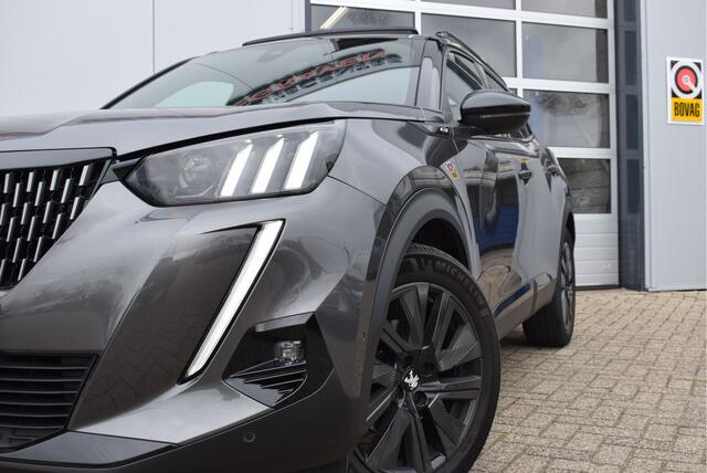 Peugeot 2008 1.2 GT 155PK | 1e Eigenaar | NL-Auto | Panoramadak | Alcantara | Focal Audio | Trekhaak
