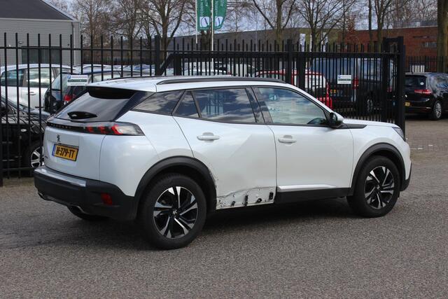 Peugeot 2008 1.2 PureTech Allure, Lesauto met dubbele bediening
