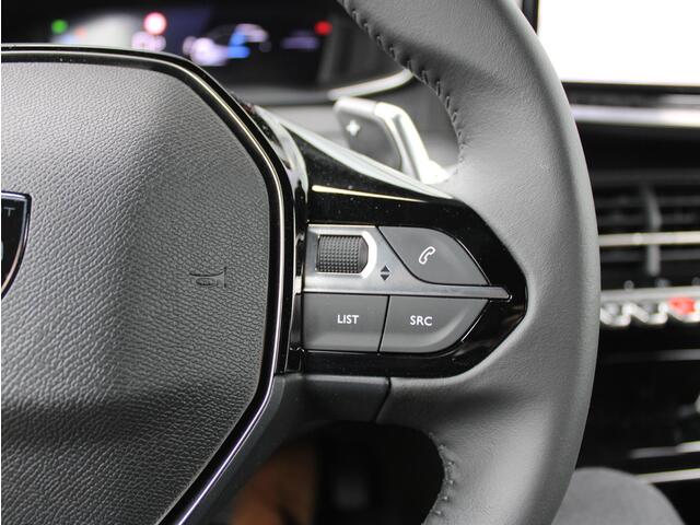 Peugeot 2008 1.2 Hybrid 145 GT Automaat | Navi / Camera / Climate