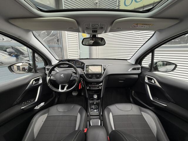 Peugeot 2008 1.2 PureTech Allure Automaat Clima Navi Pano Camera CarPlay