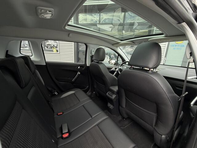 Peugeot 2008 1.2 PureTech Allure Automaat Clima Navi Pano Camera CarPlay