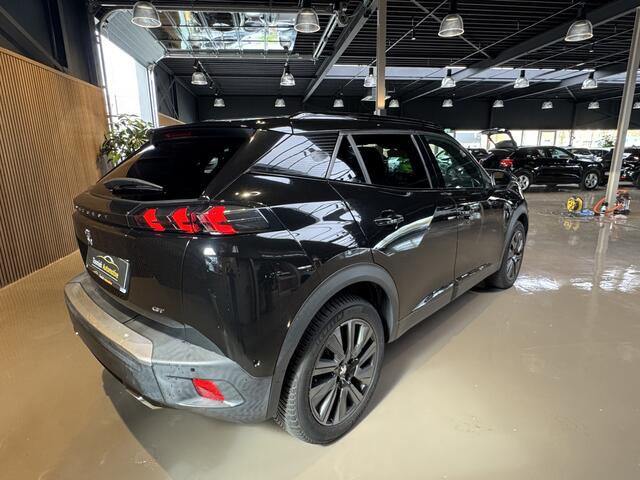 Peugeot 2008 1.2 PureTech GT Automaat ,17 LMV, PDC, Navigatie.