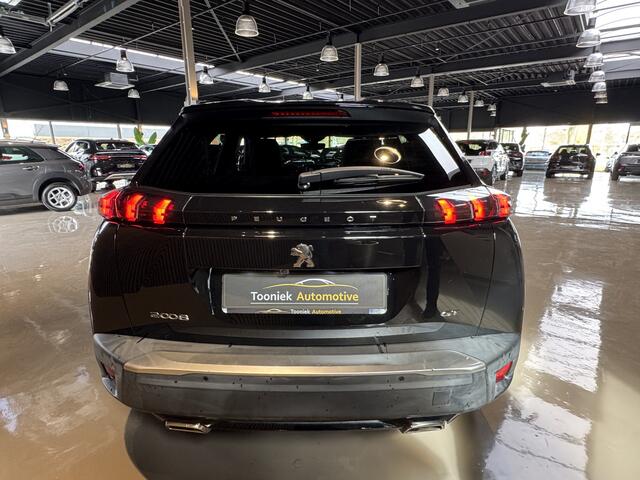 Peugeot 2008 1.2 PureTech GT Automaat ,17 LMV, PDC, Navigatie.