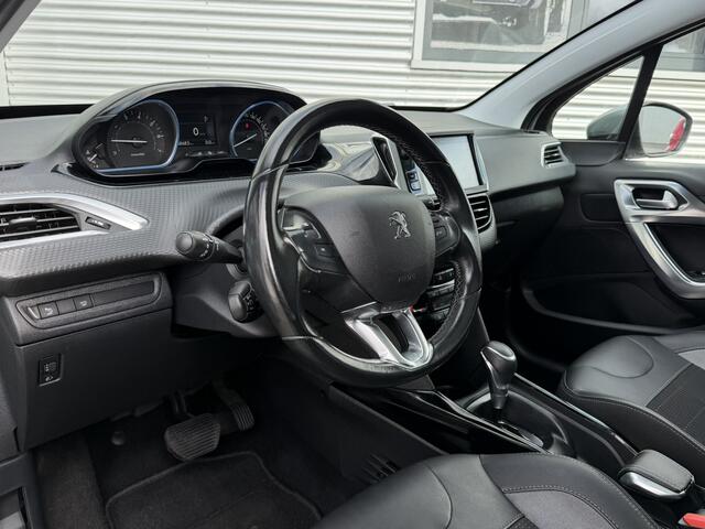 Peugeot 2008 1.2 PureTech Allure Automaat Clima Navi Pano Camera CarPlay