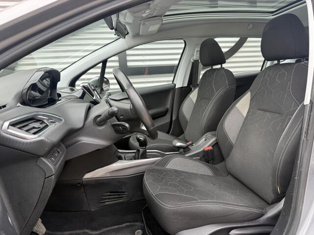 Peugeot 2008 1.2 PureTech Blue Lion 2e Eigenaar|Navi|Pano|Trekhaak|Airco|Cruise|PDC|Carplay|N.A.P|APK tot 05-2027