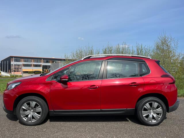Peugeot 2008 1.2 PureTech Active | Vol. Automaat | Zeer lage km's