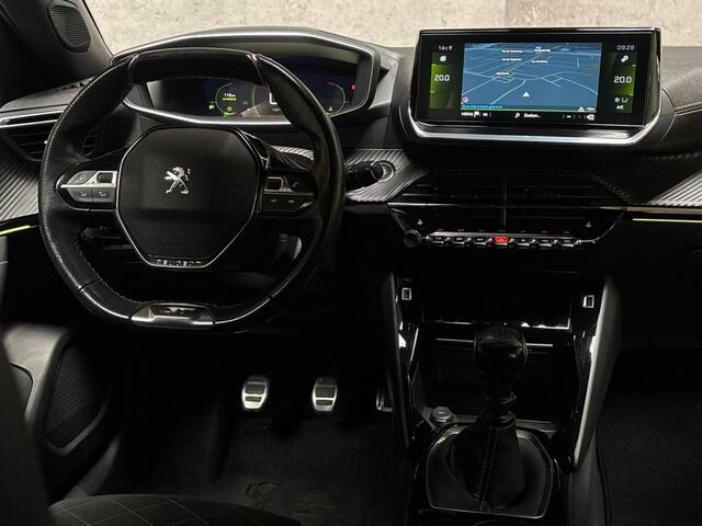 Peugeot 2008 1.2 PureTech GT Line (VIRTUAL COCKPIT, APPLE CARPLAY, GROOT NAVI, KEYLESS, LEDER/ALCANTARA, 360 CAMERA, STOELVERWARMING, GETINT GLAS, ADAPTIVE CRUISE, TREKHAAK, NIEUWSTAAT)