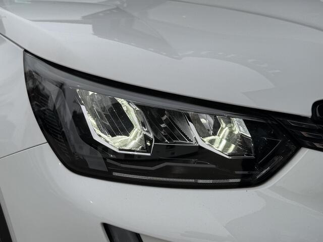 Peugeot 2008 1.2 Turbo 100 PK Allure Pack | Trekhaak 1200KG | Hoge Zitpositie | Navigatie | Climate Control | Keyless Start | Digitaal Dashboard | Camera | Parkeersensoren V+A | LED Verlichting | 17" Lichtmetalen Velgen |