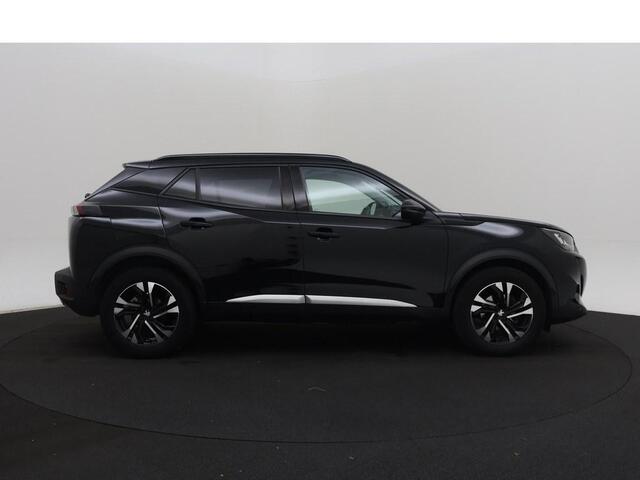 Peugeot 2008 1.2T 130pk Automaat Blue Lease Allure Trekhaak/ Ad.Cruise/Ecc/Winterpakket/Keyless/Camera/Nav/H.Leder/CarPlay