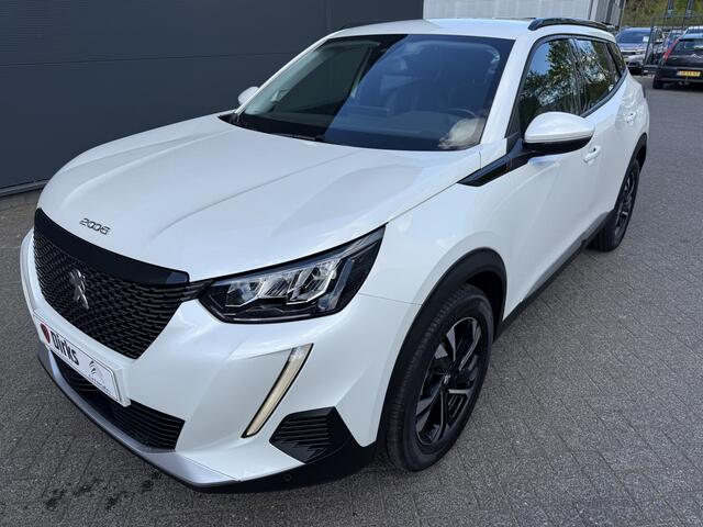 Peugeot 2008 130pk Allure Pack (Camera - Stoelverwarming - Keyless Entry - LED - Parkeersensoren V+A - Automatische Airco - 3D Cockpit - Navigatie - Apple Carplay)