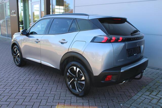 Peugeot 2008 1.2 PureTech 130pk Allure Automaat Airco Navi Camera Carplay Trekhaak Zeer mooi