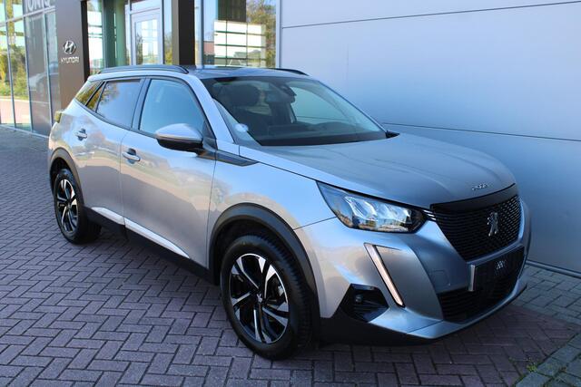 Peugeot 2008 1.2 PureTech 130pk Allure Automaat Airco Navi Camera Carplay Trekhaak Zeer mooi
