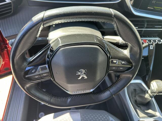 Peugeot 2008 1.2 PureTech Allure