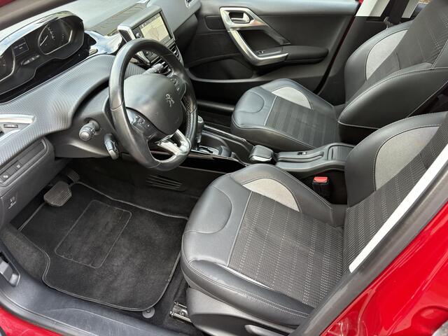 Peugeot 2008 1.2 PureTech Allure / AUTOMAAT / NAVI / PANORAMADAK / CLIMATE / 102dkm! NAP!