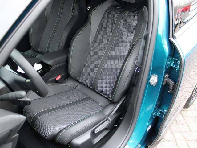 Peugeot 2008 1.2 Hybrid 145 GT VOORRAAD KORTING
