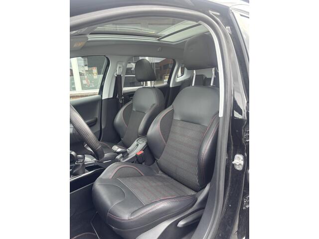 Peugeot 2008 1.2 PureTech GT-line |Navigatie|Trekhaak|