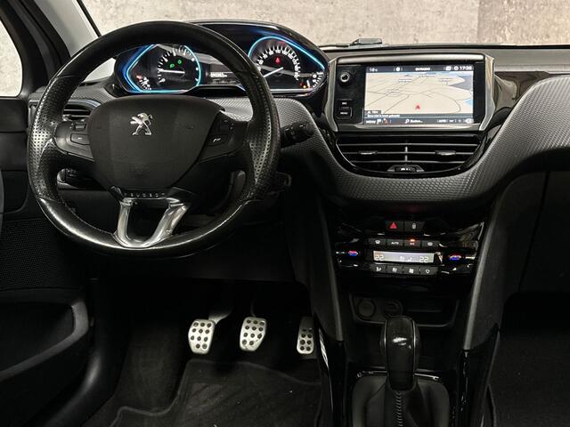 Peugeot 2008 1.2 PureTech Sport (PANORAMADAK, APPLE CARPLAY, NAVIGATIE, CLIMATE, LEDER/ALCANTARA, SPORTSTOELEN, GETINT GLAS, CRUISE, NIEUWE APK, NIEUWSTAAT)