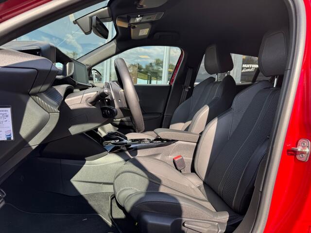 Peugeot 2008 1.2 PureTech GT-Line - trekhaak - stoelverwarming - sensoren