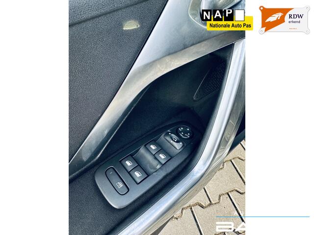 Peugeot 2008 1.2 Allure | Vol Optie | 1e Eig. | NIEUWSTAAT | Dealer |