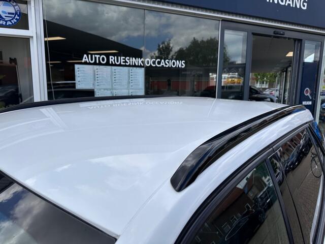 Peugeot 2008 1.2 PT ALLURE PACK