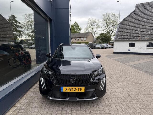 Peugeot 2008 1.2 Turbo 130 PK Allure Automaat EAT8 | Nieuwste Model ! | Digitaal Instrumentarium | HD Camera | Full Screen Navigatie | LED Verlichting | Cruise Control | Climate Control | Lichtmetalen Velgen |