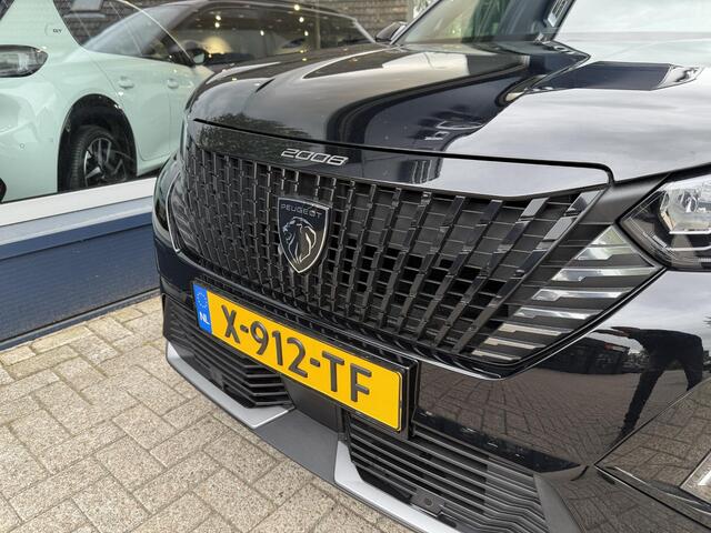 Peugeot 2008 1.2 Turbo 130 PK Allure Automaat EAT8 | Nieuwste Model ! | Digitaal Instrumentarium | HD Camera | Full Screen Navigatie | LED Verlichting | Cruise Control | Climate Control | Lichtmetalen Velgen |