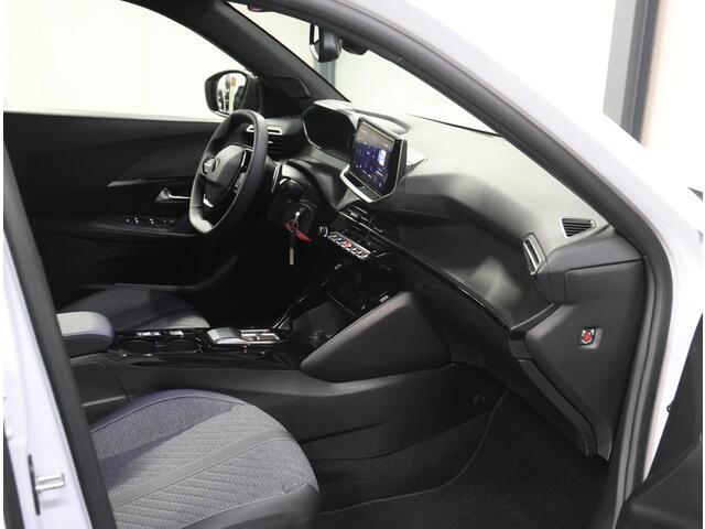 Peugeot 2008 1.2 130PK Allure | 1ste eigenaar | AppleCarPlay/AndroidAuto | Climate Control | Cruise Control | Camera | Keyless | FULL LED | Navigatie | LMV | Parkeersensoren | Privacy Glass | Isofix |